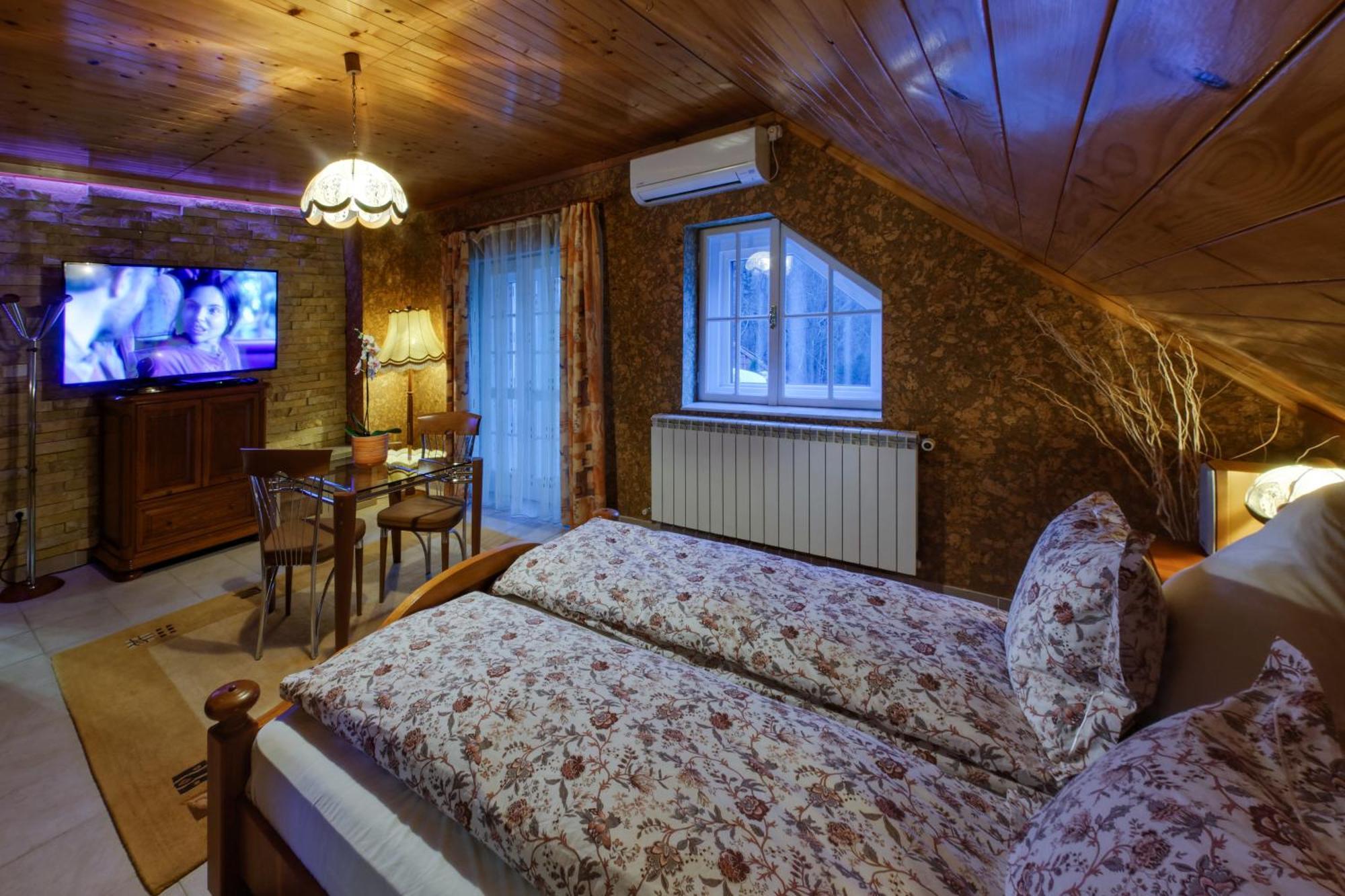 Boutique Hotel Forest Retreat (Adults Only) Buşteni エクステリア 写真