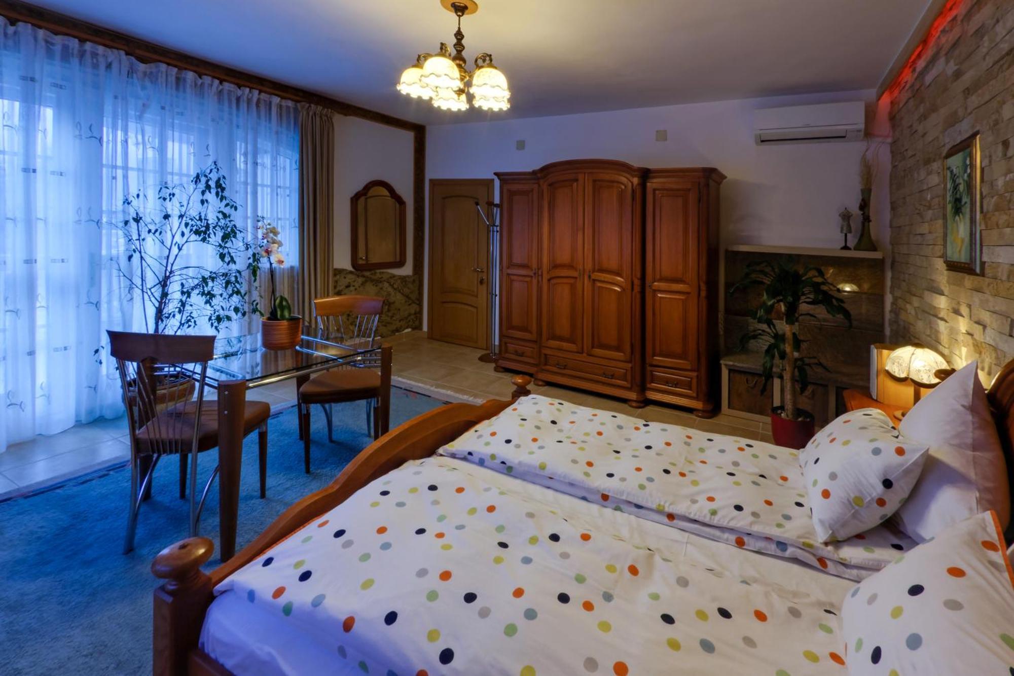 Boutique Hotel Forest Retreat (Adults Only) Buşteni エクステリア 写真